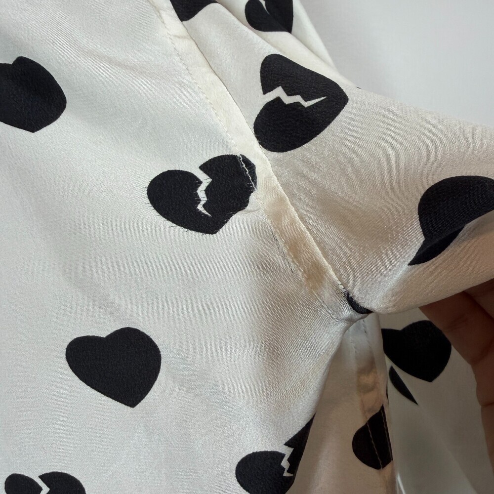 Equipment Femme 100% Silk Broken Heart Print Shirt Blouse‎ Small S/P Button Up - Picture 8 of 12